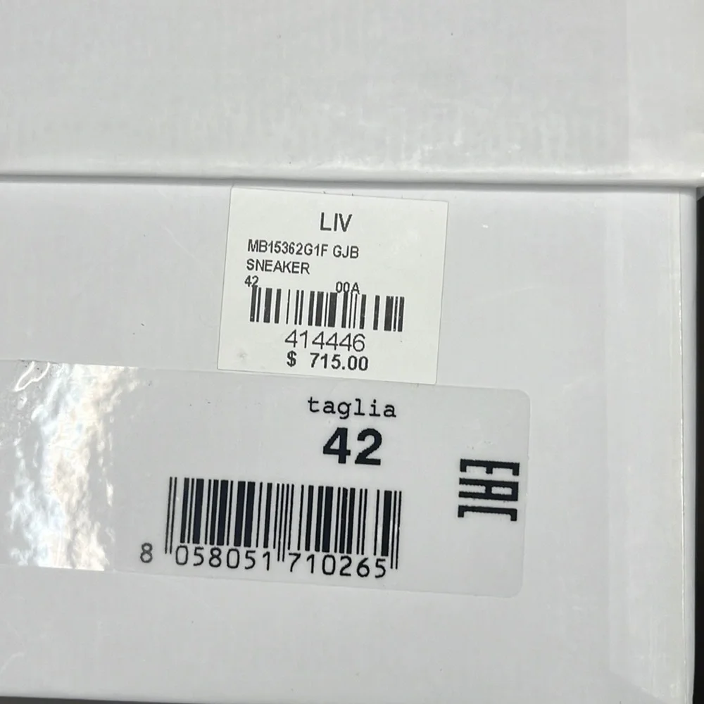 🐻Moschino Flames🔥Black Sneakers Brand New! - Picture 6 of 7